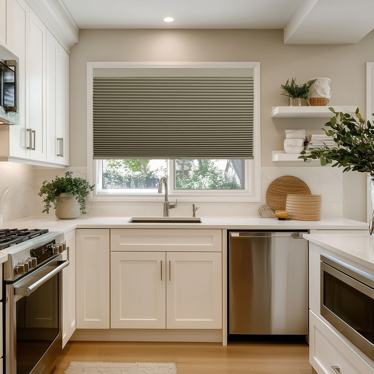 Sulugood Black Out Same Color With Casing Cellular Shade